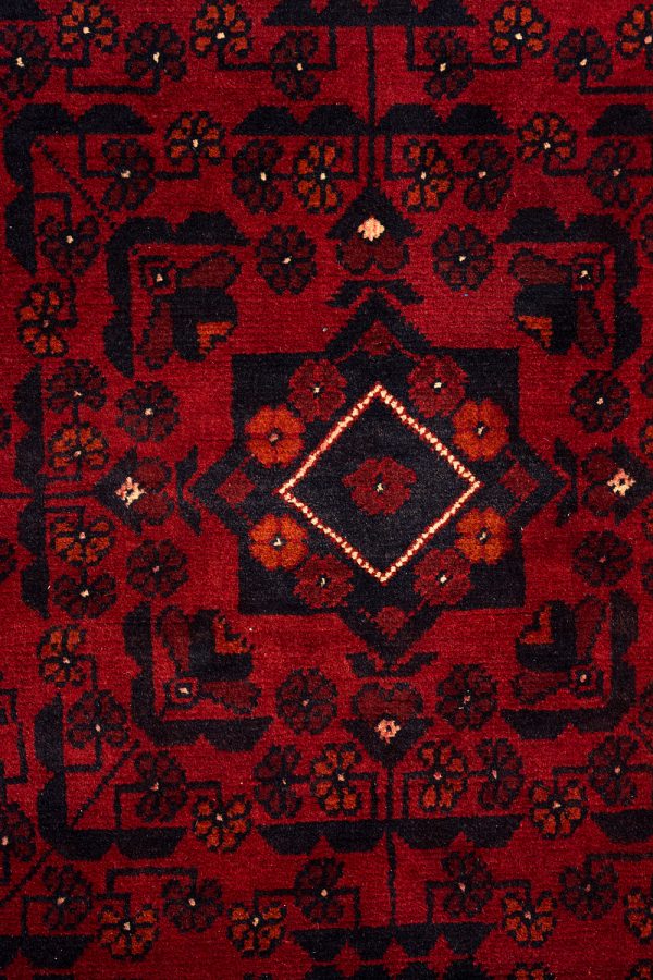 Khan 600cm x 79cm / 19'8'' x 2'7'' - Image 3