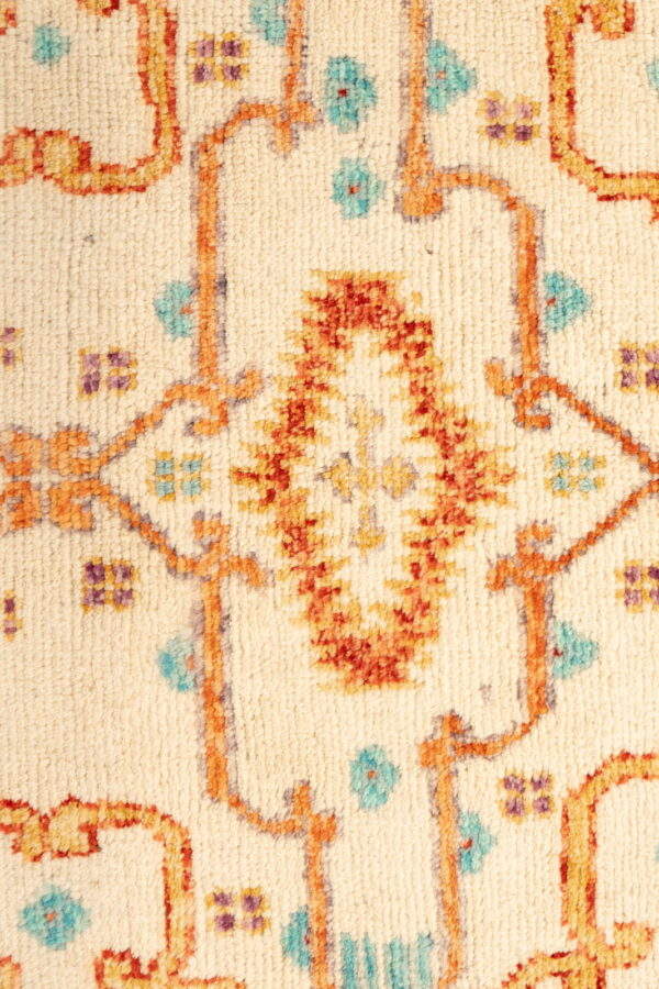 Abshar 207cm x 147cm / 6'10'' x 4'10'' - Image 5