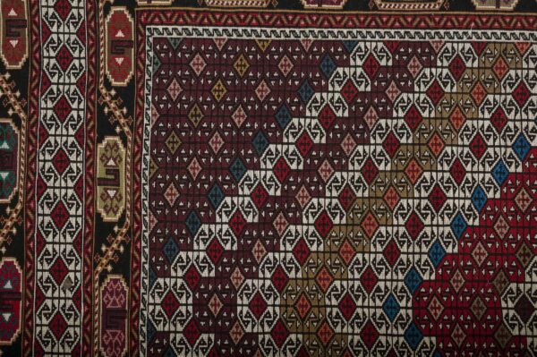Malaki Kilim Rug 185cm x 125cm / 6'1'' x 4'1'' - Image 6