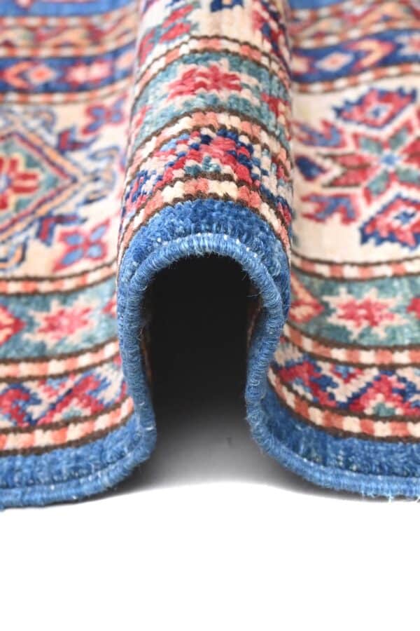 Fine Kazak 249cm x 172cm / 8ft 2in x 5ft 8in - Image 6