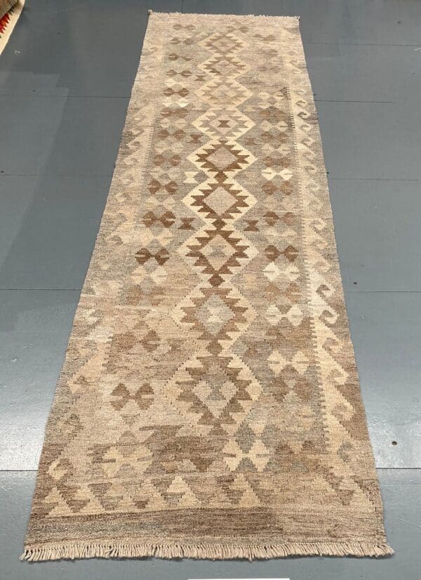 Maimana Natural Kilim 287cm x 76cm / 9ft 5in x 2ft 6in - Image 2