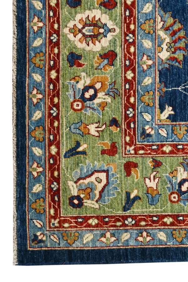 Chob Rang Rug 299cm x 241cm / 9ft 10in x 7ft 11in - Image 2