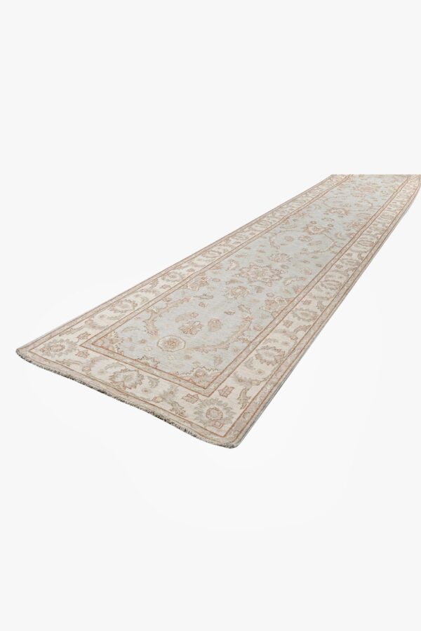 Ziegler Runner 535cm x 121cm / 17ft 7in x 4ft - Image 7