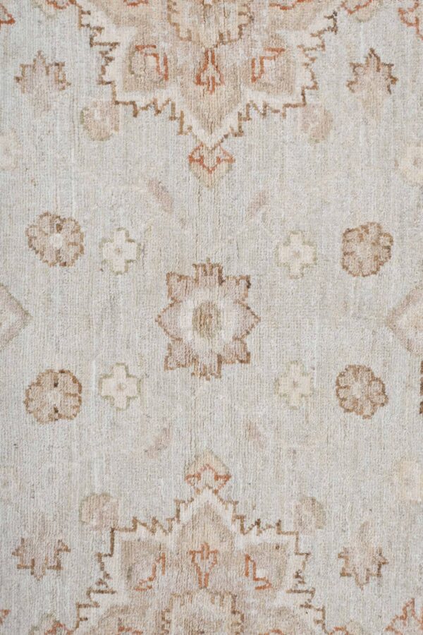 Ziegler Runner 535cm x 121cm / 17ft 7in x 4ft - Image 3