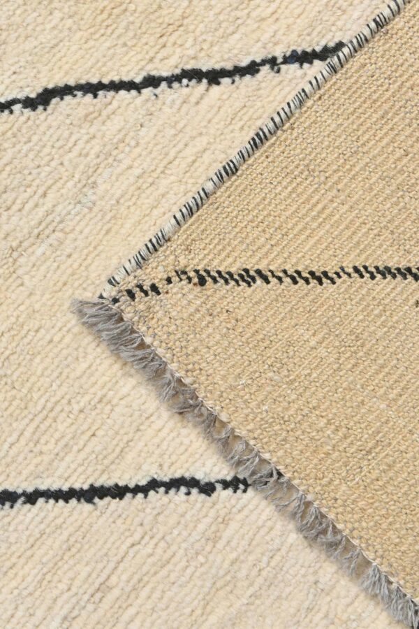 Darya Berber Handknotted Rug 182cm x 117cm / 6ft x 3ft 10in - Image 5